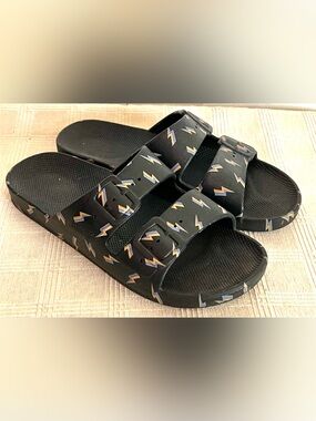 ⚡ Freedom Moses Bolt Black Slide Sandals ⚡